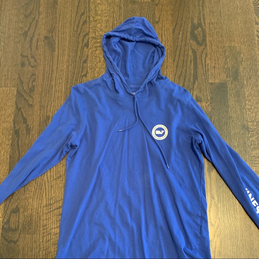 blue, vineyard vine long sleeve w/ hood